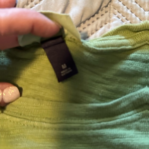 Universal Thread Sweater - Picture 4 of 7